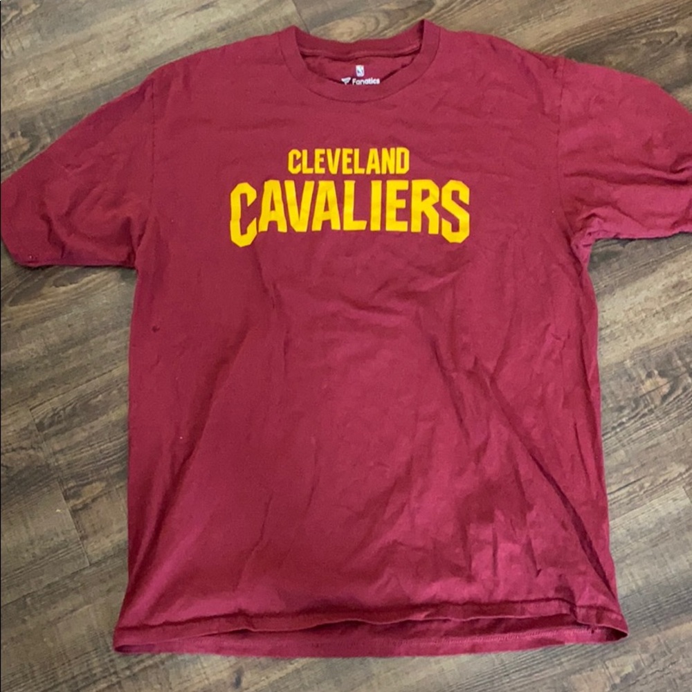 Cleveland Cavs tshirt